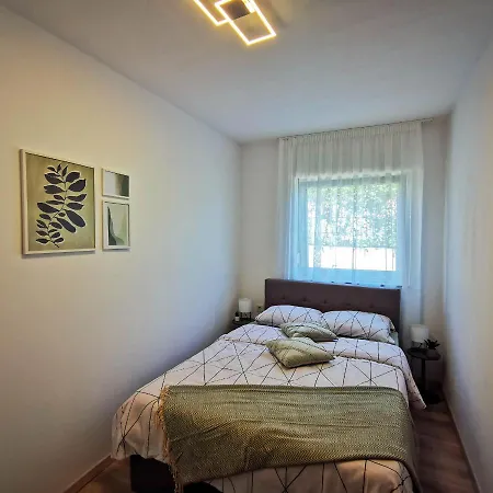 Apartman Apartment Liznjan Ližnjan